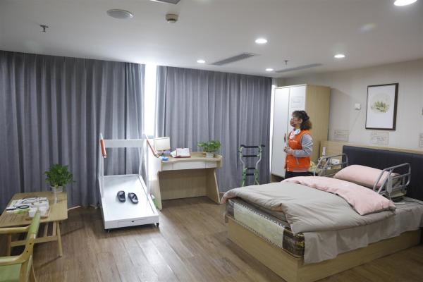 月支付598元…上海闵行试点居家"虚拟养老院",你愿意买单吗