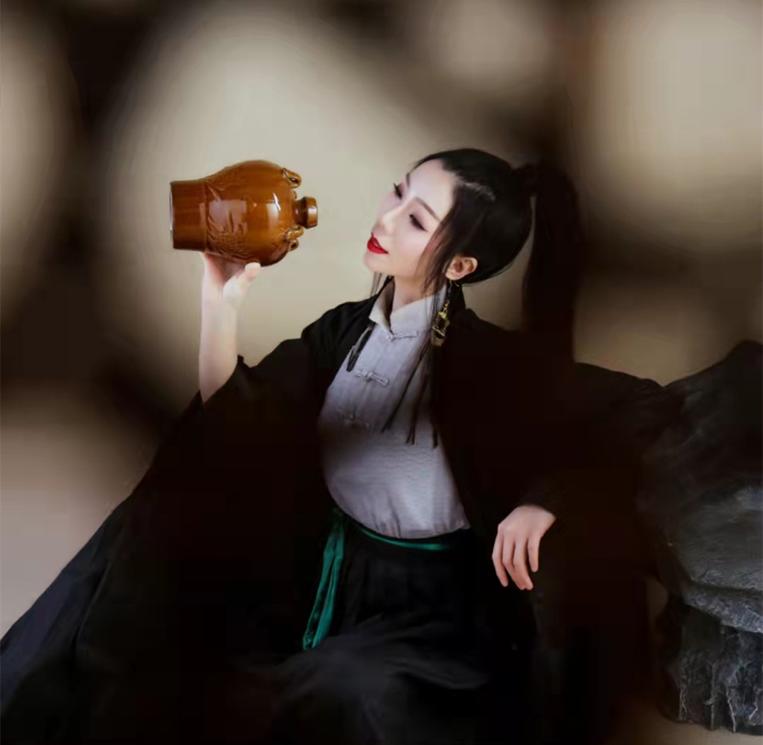 陌陌古筝千艺献唱《飞鸟和蝉》古筝新星秀歌喉惊艳官频