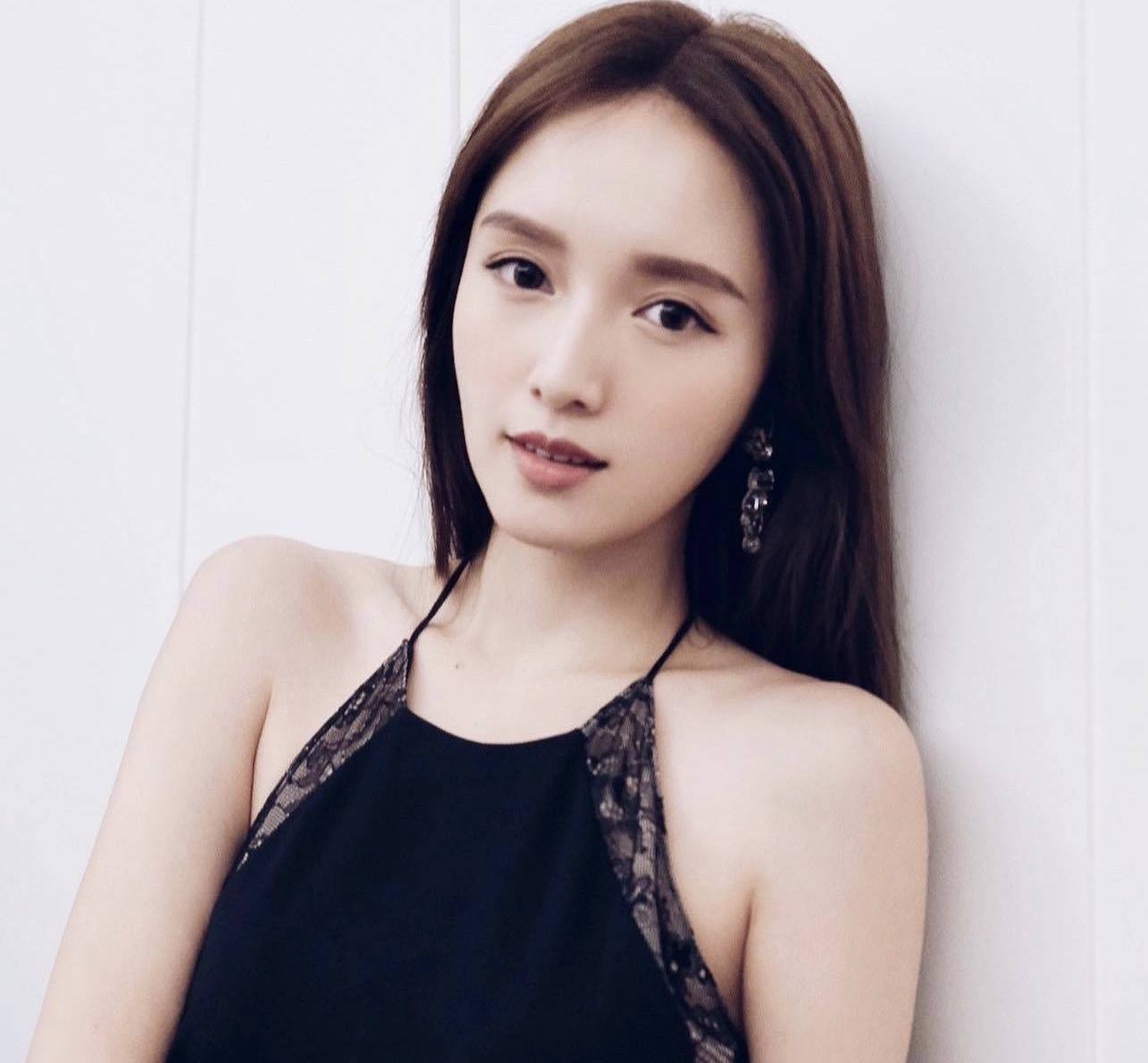 tvb仙气女神邝洁楹成副业女王,投资6位数开店,为矮个子设计衣服