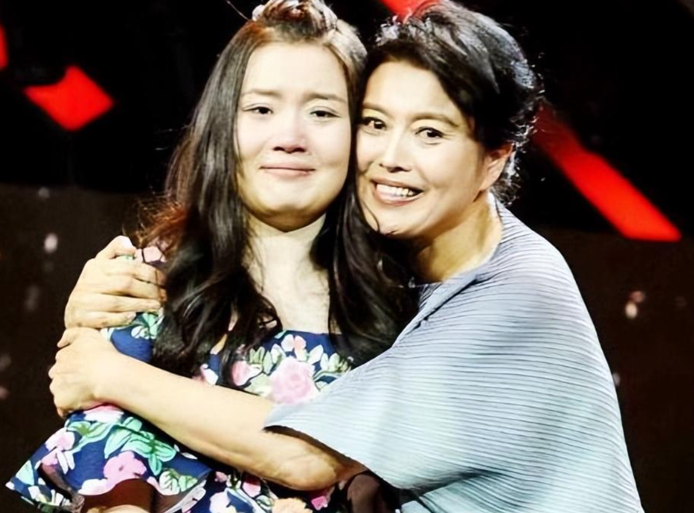 演员丁嘉丽两段婚姻伤人伤己对不起一双儿女今潜心向佛