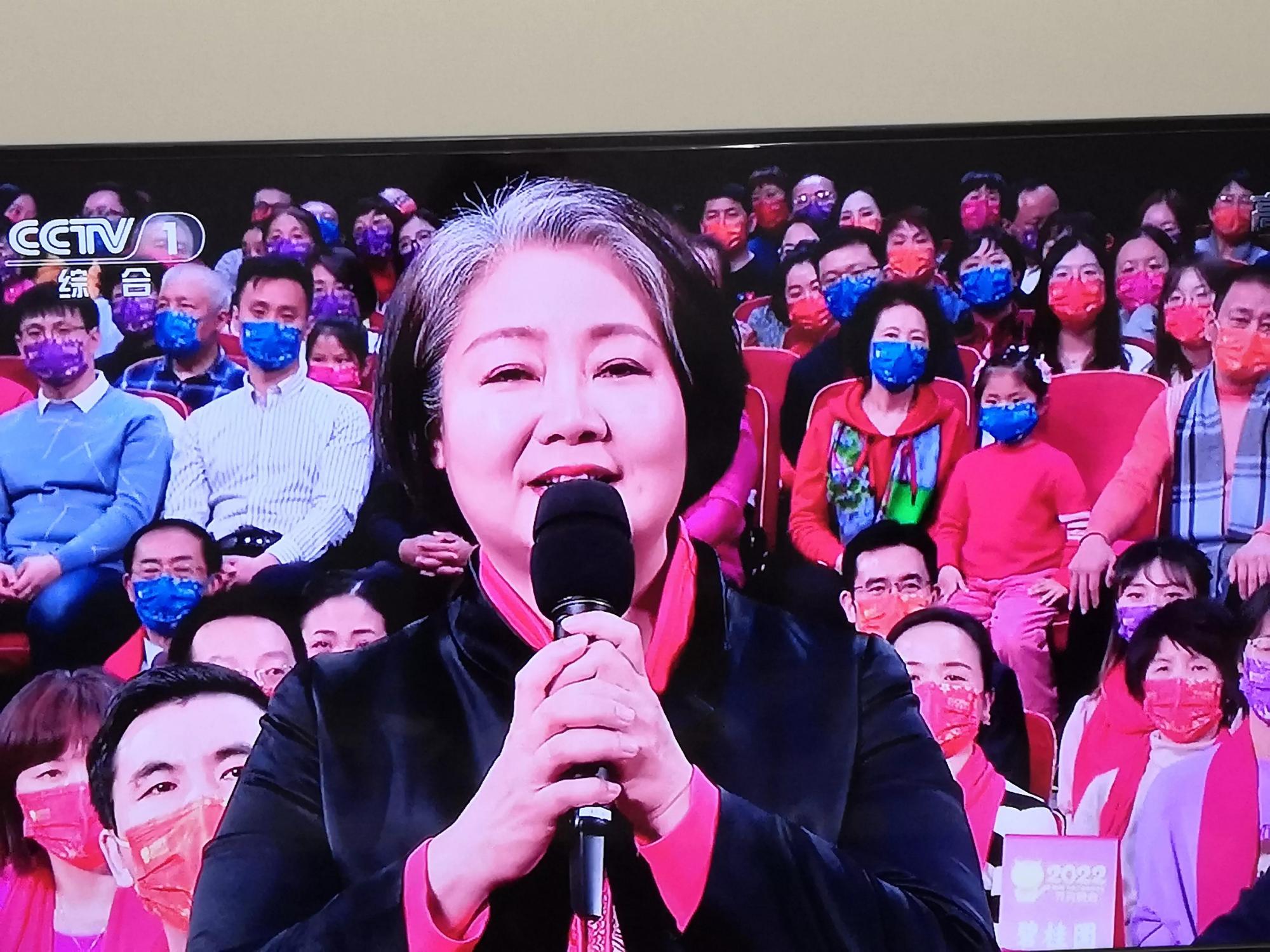 《人世间》:看了周家拜年的那一幕,你知道周母李素华在想什么吗