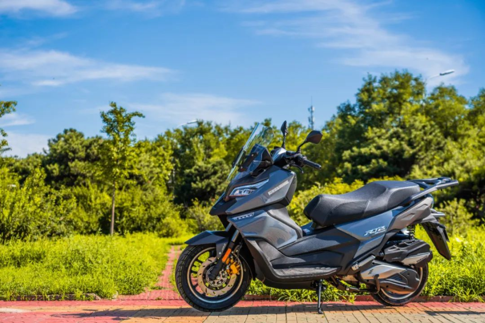 居家骑行,摩旅两相宜 adv摩托车型推荐