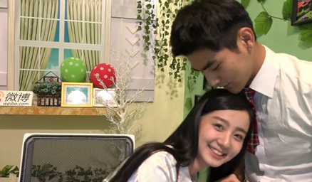 古早狗血综艺《完美假期》:论白莲花的上位史?