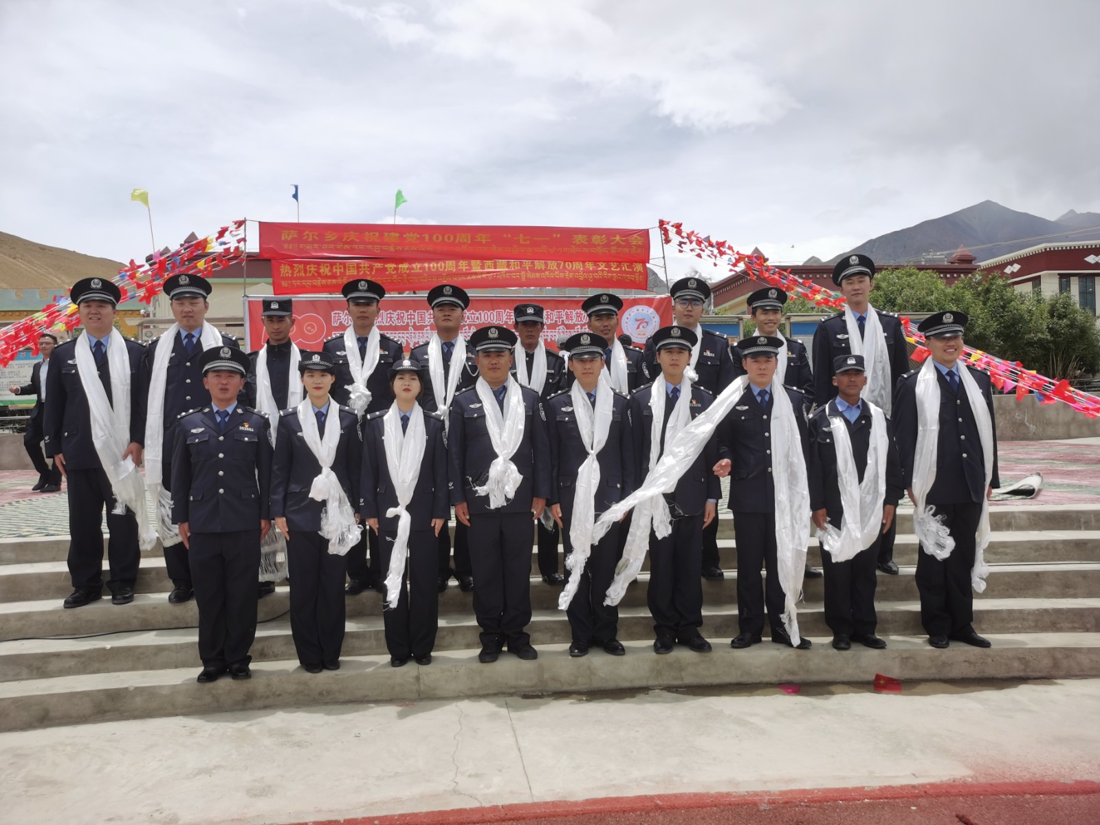 从青藏高原寄到祖国心脏的入党申请书