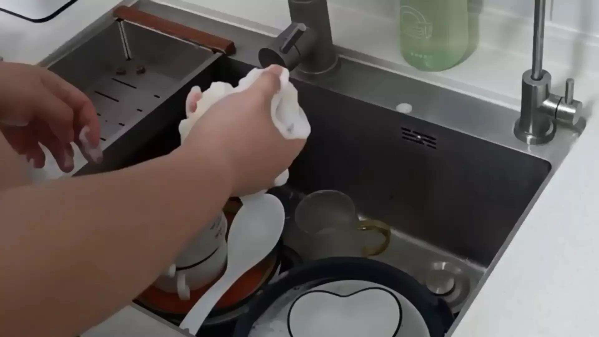 这两种洗洁精不宜使用,或会危害身体健康