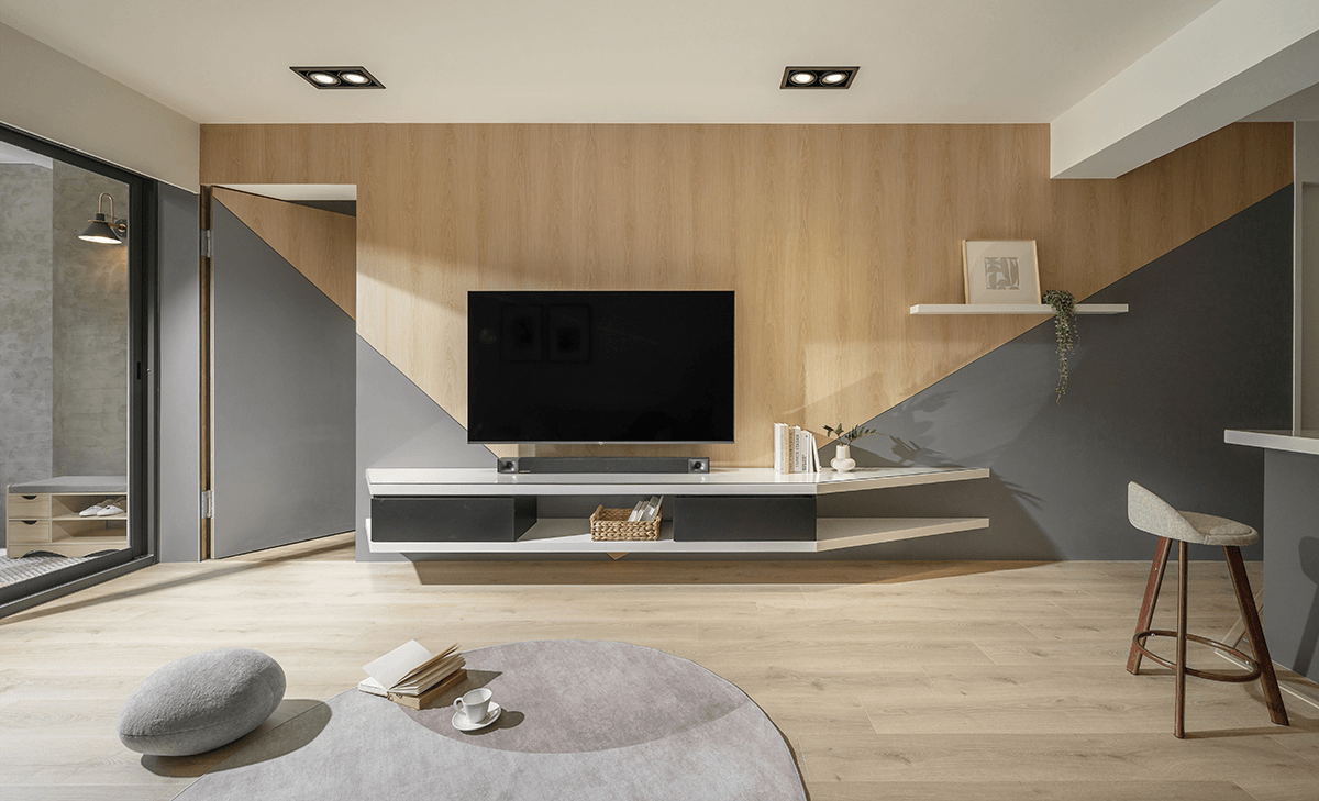 柜,减轻空间体量,视觉轻易也便于日常清洁,斜边设计呼应了电视墙斜角