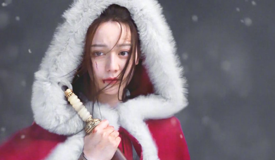 迪丽热巴被曝出演《帝皇书》,搭档人气小生龚俊,网友:期待合作