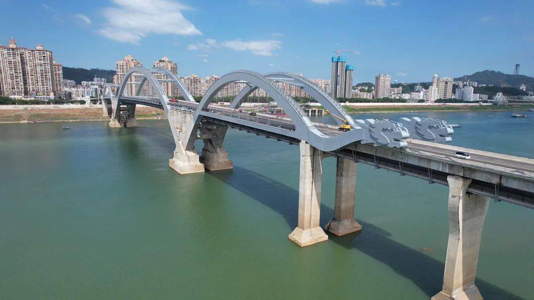 梧州桥梁的建桥资料,你了解多少?梧州的第一座桥是哪个你知道吗