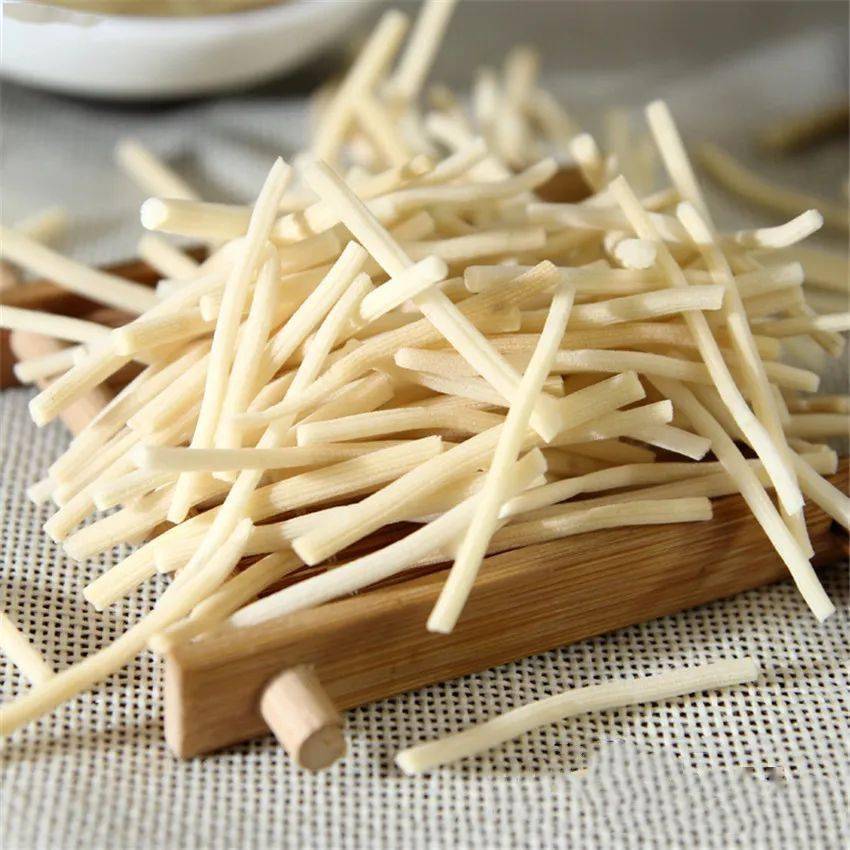 或许你会好奇,灯心草究竟是