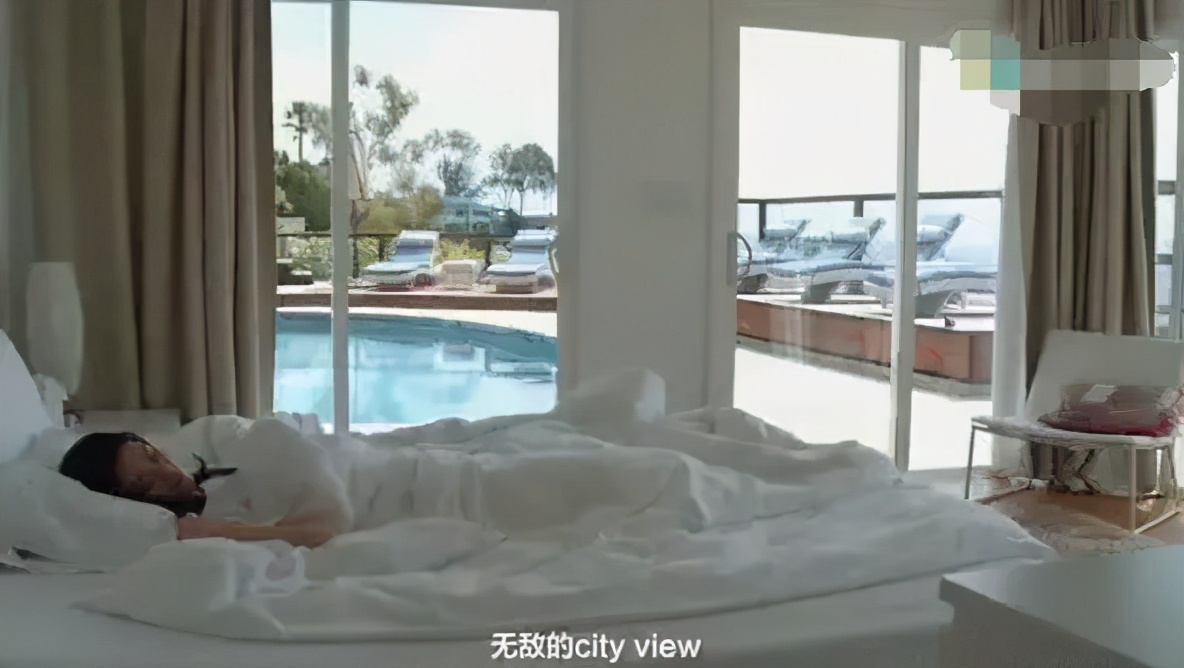 赵薇豪宅堪比城堡,奚梦瑶海外豪宅惬意十足,张韶涵家美翻网友