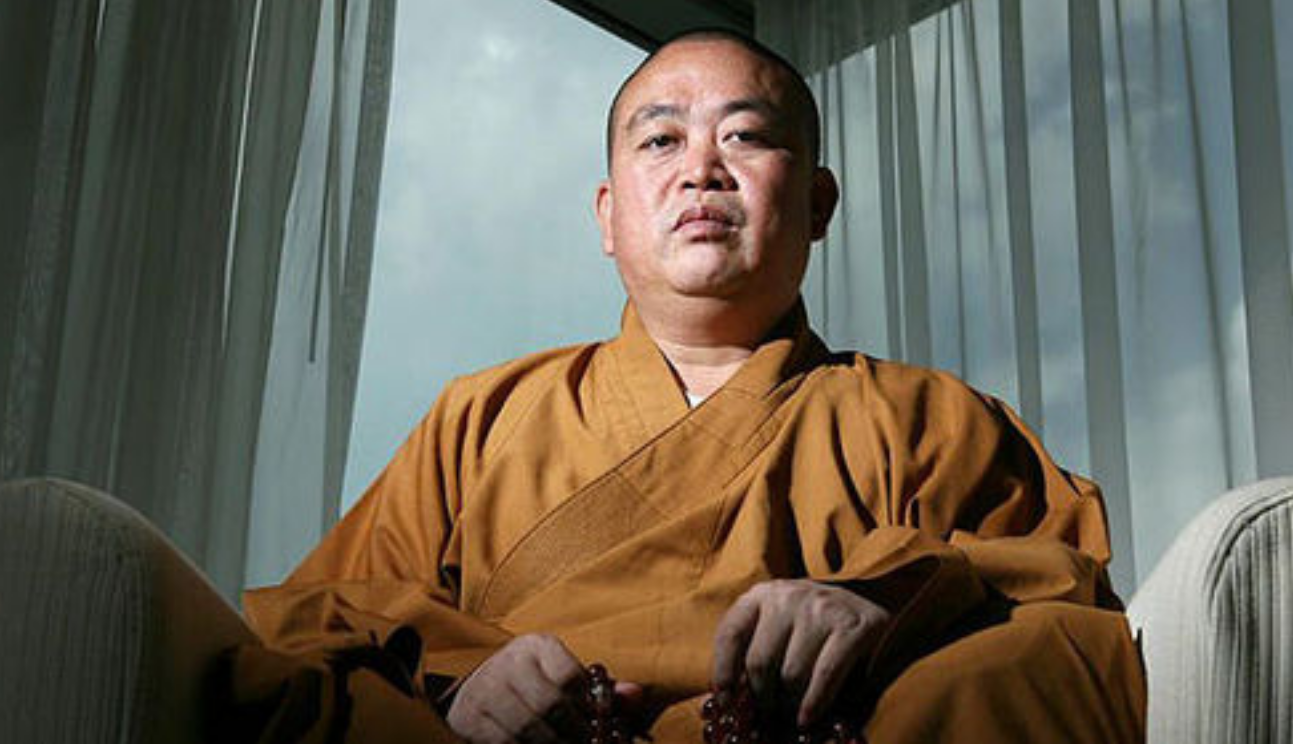 1999年,释永信成为少林寺的方丈,之后他不断将少林寺商业化