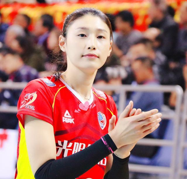 中国女排联赛结束后 金软景会去费内巴切吗