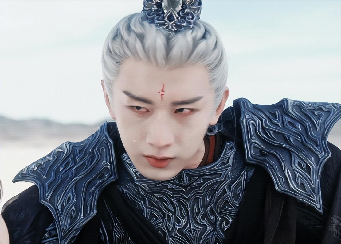 谢霆锋的手赵丽颖的血栓娱乐圈没有哪个巨星可以随便成功