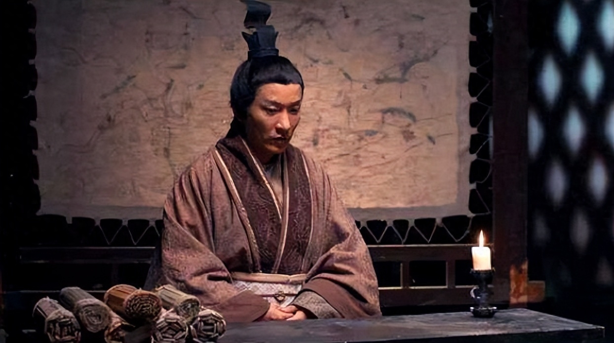 许广汉许平君之父因拿错马鞍被宫刑女儿去世后结局如何