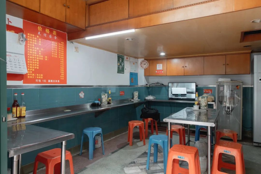 木排头的这碗大窝粉,11蚊两肉一菜任选!女人街街坊的心头好!