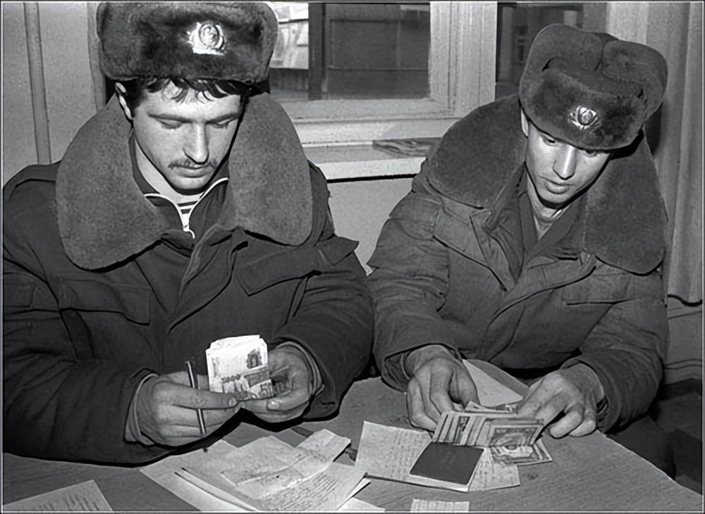 苏联高官奢侈生活照片图片