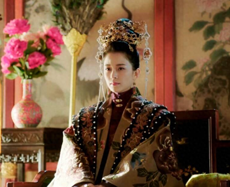 皇后,朱棣的原配妻子,青梅竹马,她的出身也是非常显赫,父亲是明朝开国