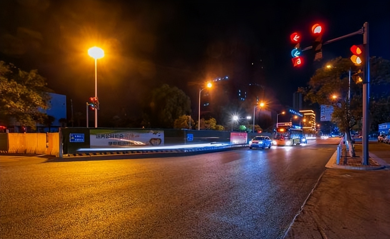 上班工作压力大怎么办?如果你不想上班,就到凌晨3点的街上走走