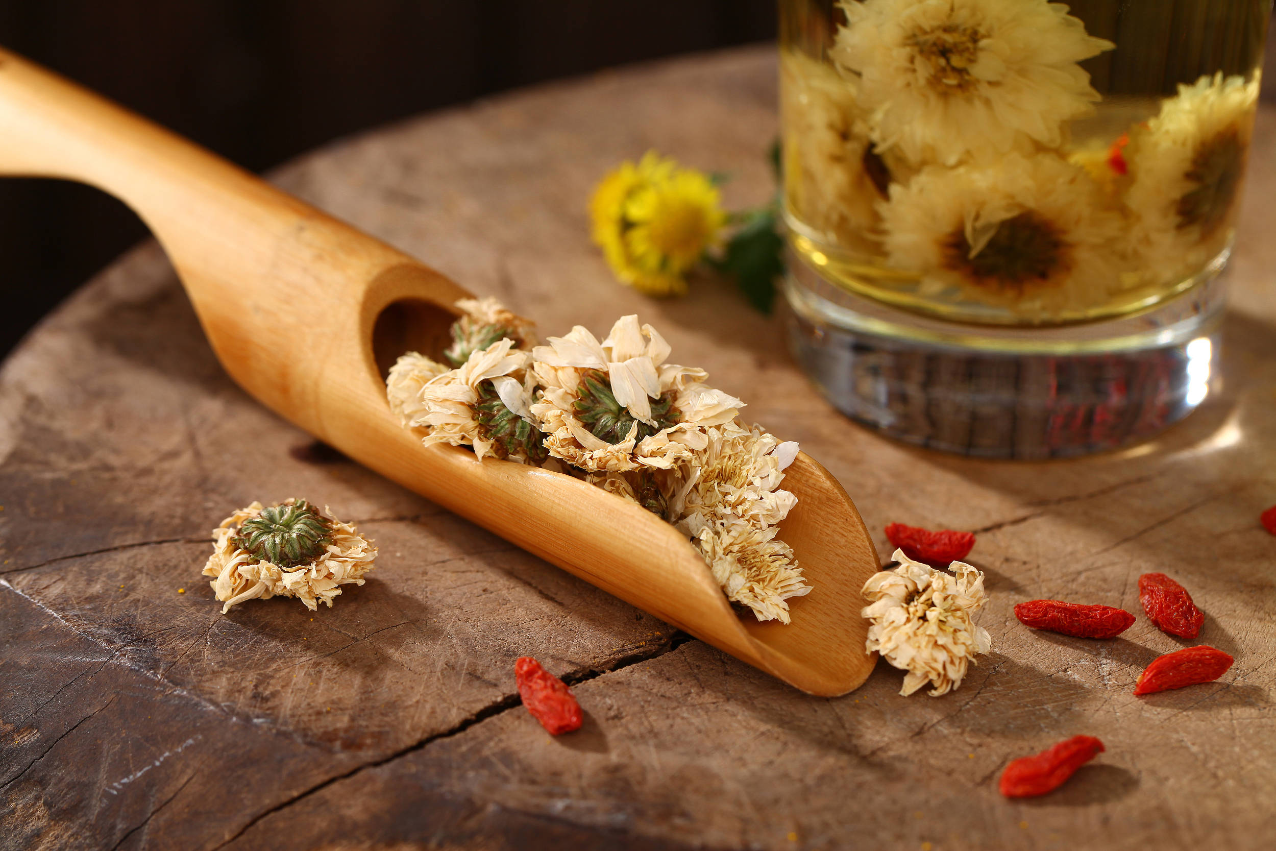 专家警告:千万别喝这几种茶了,会影响你的寿命!