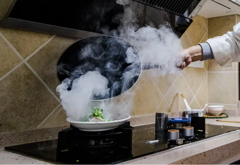 "油烟"的危害真的那么大吗?大家要注意