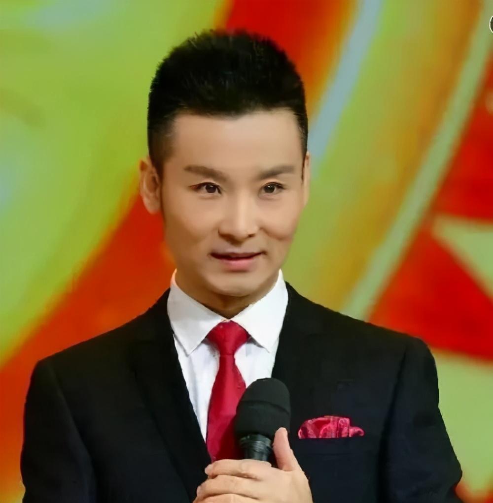 娶了世界小姐,6次登上春晚的刘和刚,为何说对不起父亲?