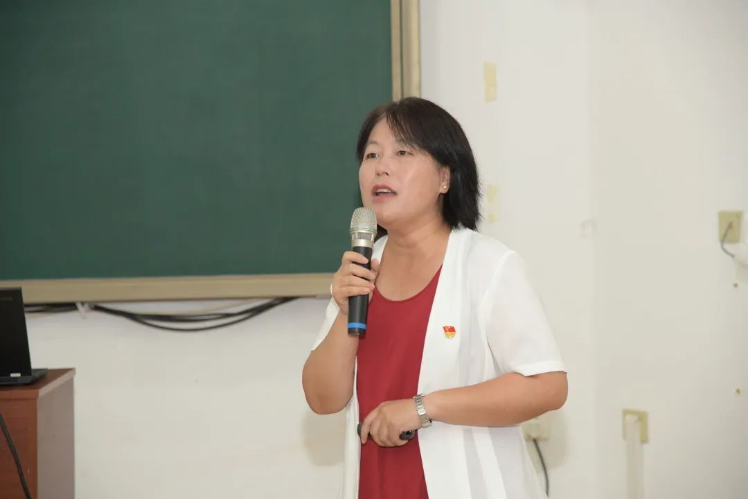 人大附中这样进行新教师培训:培训内容分为这五大模块!