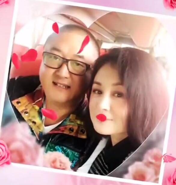 张学松悼念于月仙,晒美照称其为女神,挽救"好丈夫"形象