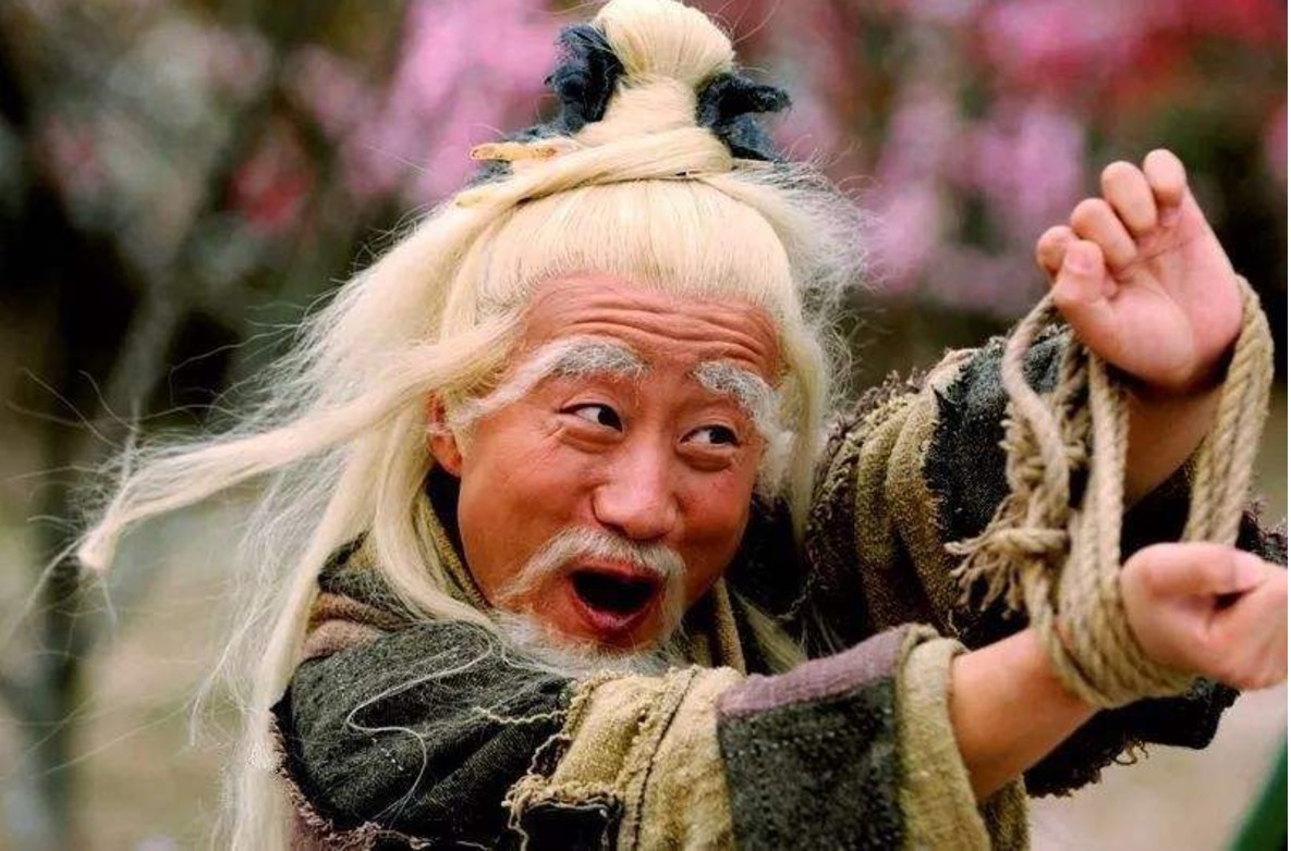 裘千仞射雕英雄传里算几流高手?其实他的武力值被严重低估了