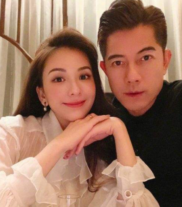 郭富城:接连痛失两位至亲,52岁娶小妻子上岸,完成母亲的心愿