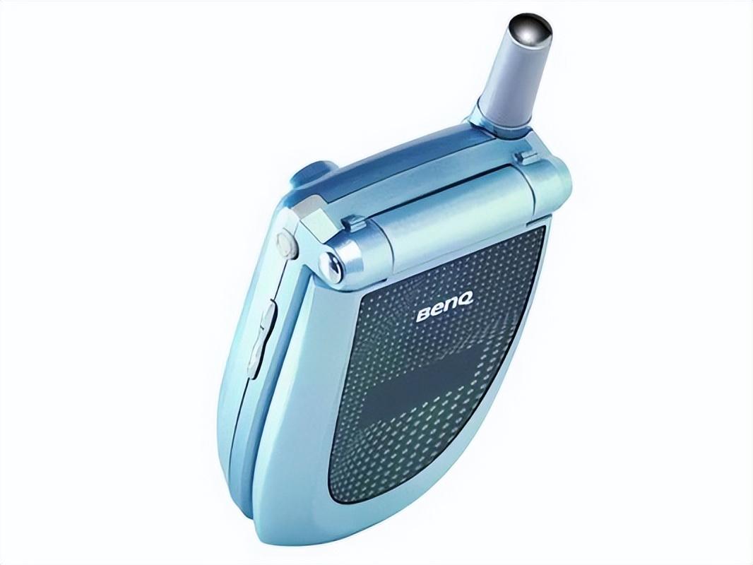 简单雅致的拍照翻盖——明基s670手机