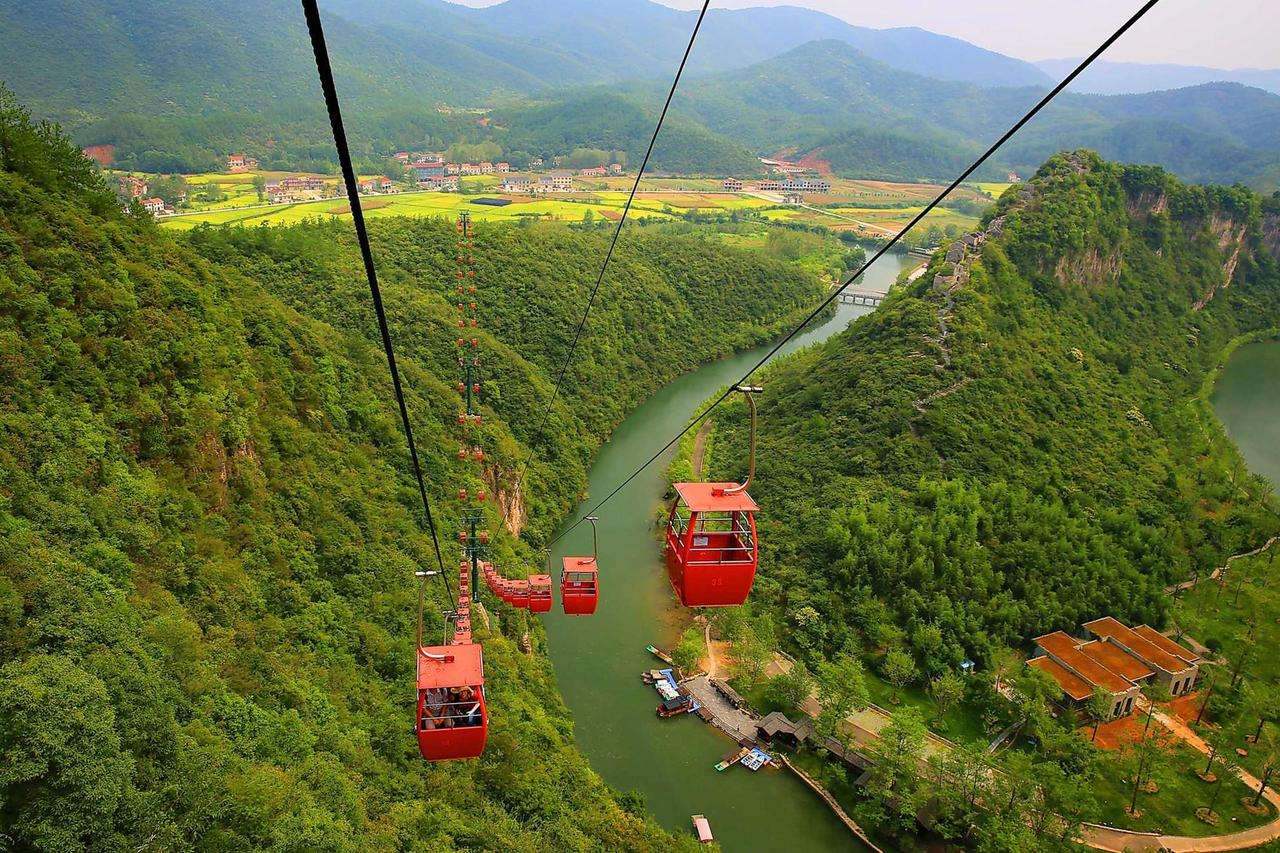 來南漳春秋寨文化旅遊區,感受古山寨和荊楚文化,見證歷史的變遷