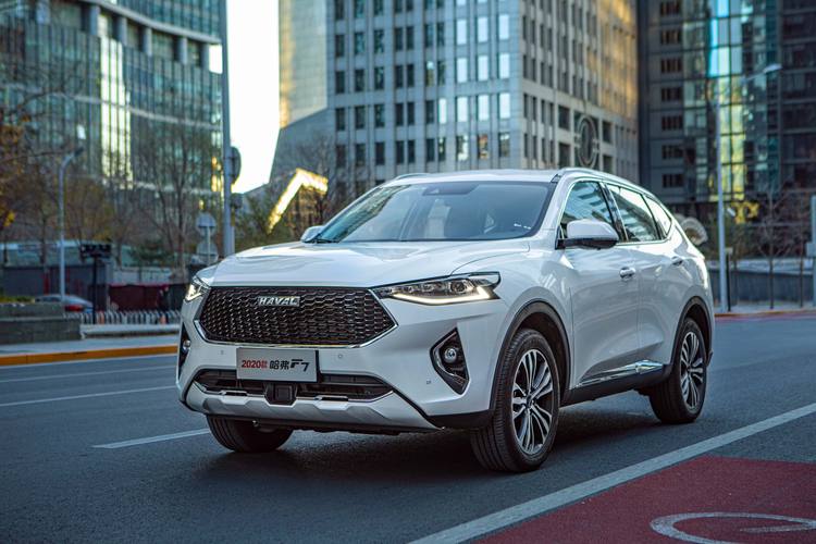 手握15万,开完哈弗f7,再换到丰田奕泽上,车主:对比差距明显