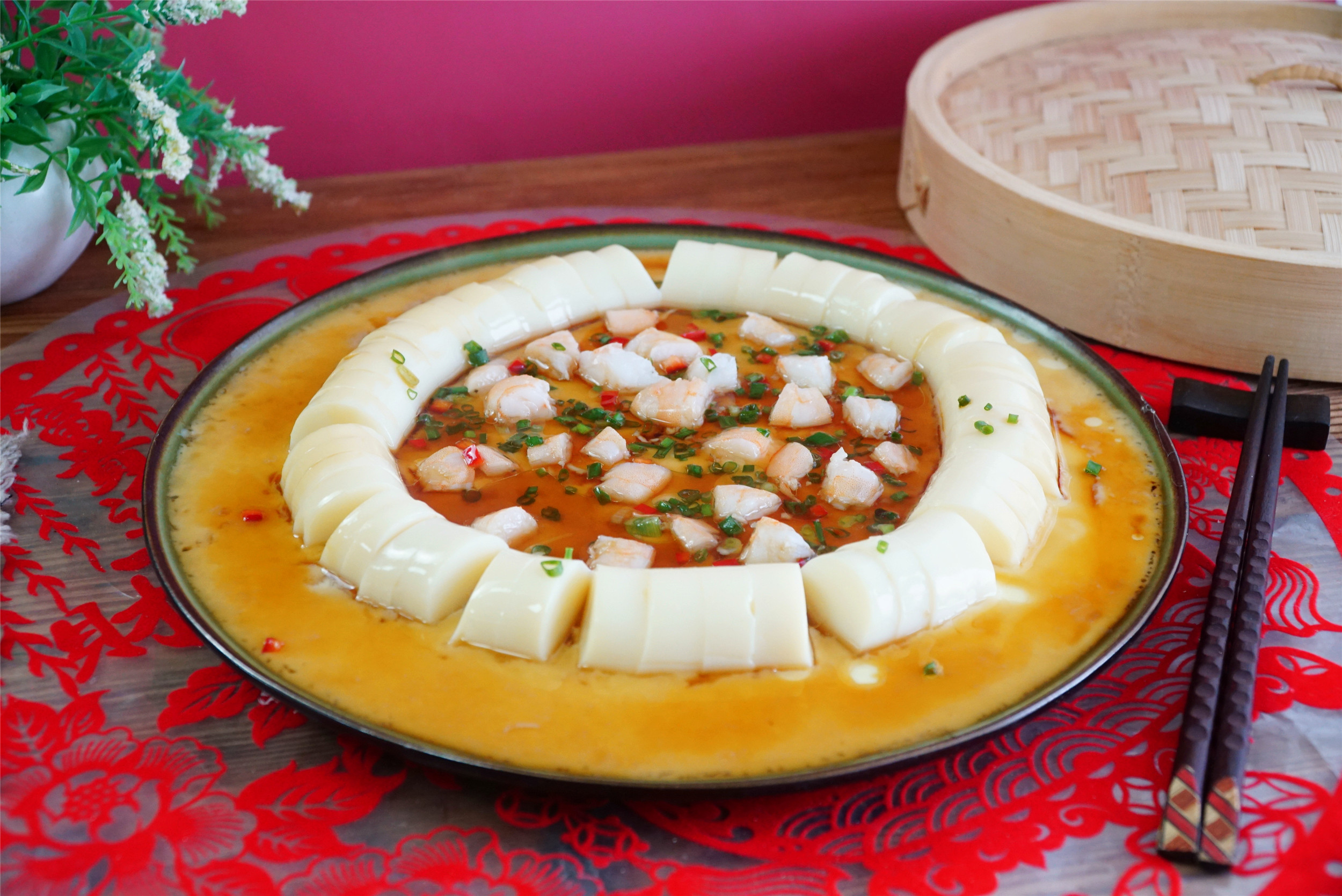 年夜饭的压轴菜,"蒸蒸日上"端上桌,老少都爱吃,寓意吉祥如意