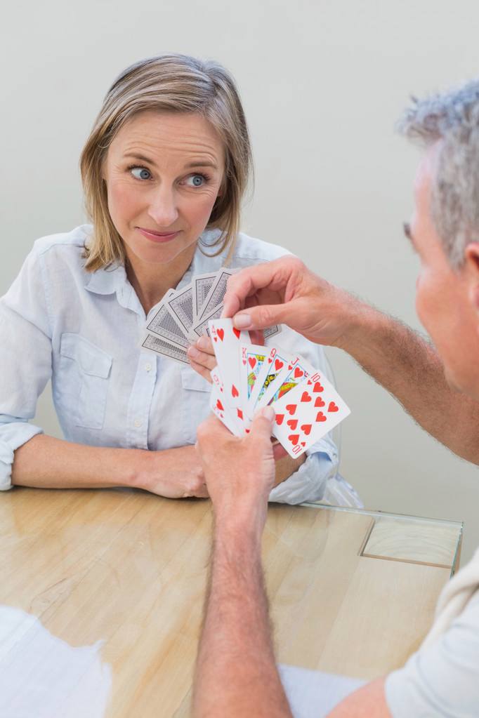 两人上下打扑克软件特点1内容非常的丰富,在线进行筛选,热门大片网络