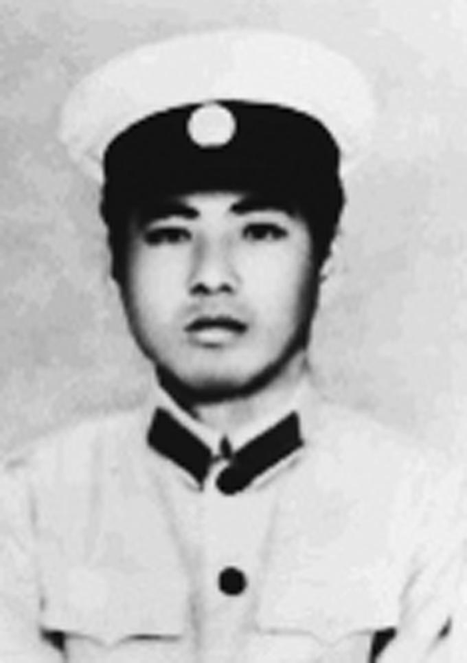 陈鸽:黄继光式的英雄民警