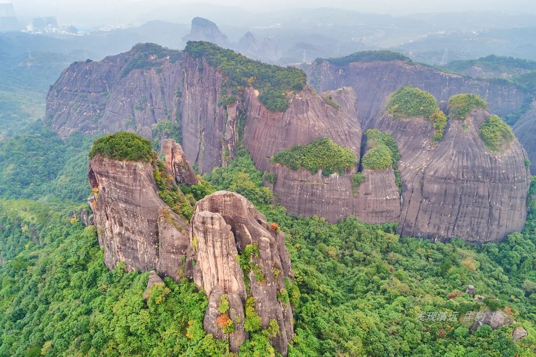 粤北隐藏着大片壮美丹霞地貌,依然保留着浓浓野趣无需门票!