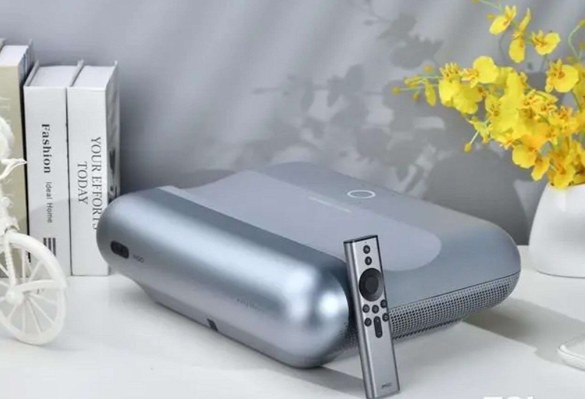 高清画面,影院质感——坚果投影o1 pro颠覆家庭投影高端体验  随着