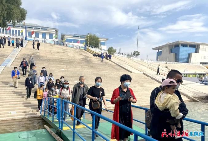 黄河岸边文旅“热”——青海黄南“五一”假期见闻