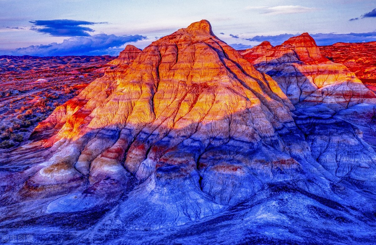 中国最神奇的地方——五彩湾:千彩古堡,色彩盛宴,大自然的绝作