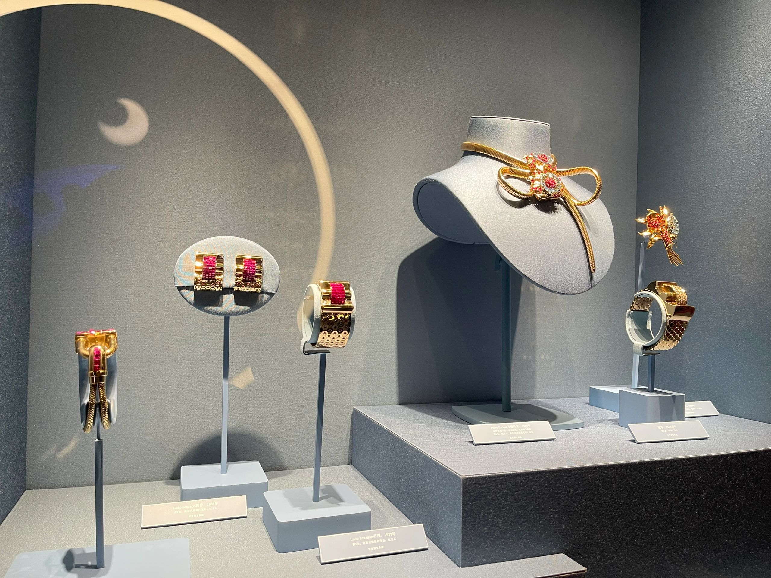 北京新展|vca"时间的诗篇"·附贴心攻略 北京梵克雅宝 van cleef &