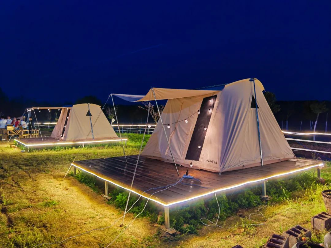 自驾仅需一小时洛阳紧挨黄河边的浪漫星空帐篷火了