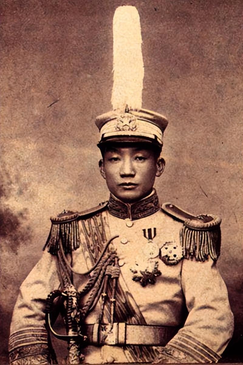 民国"西康王":刘文辉