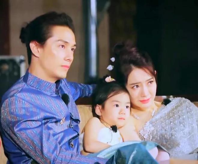 李承铉带孩子时的精神状态:宁可去上班,也不愿在家带孩子