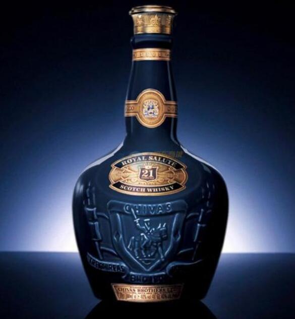 皇家礼炮是什么酒多少钱一瓶,是芝华士21年威士忌洋酒