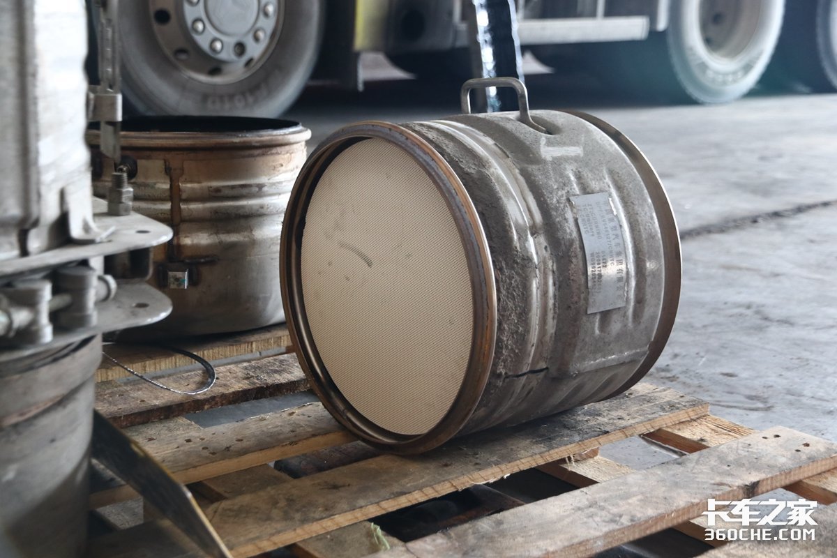 dpf颗粒物捕捉器