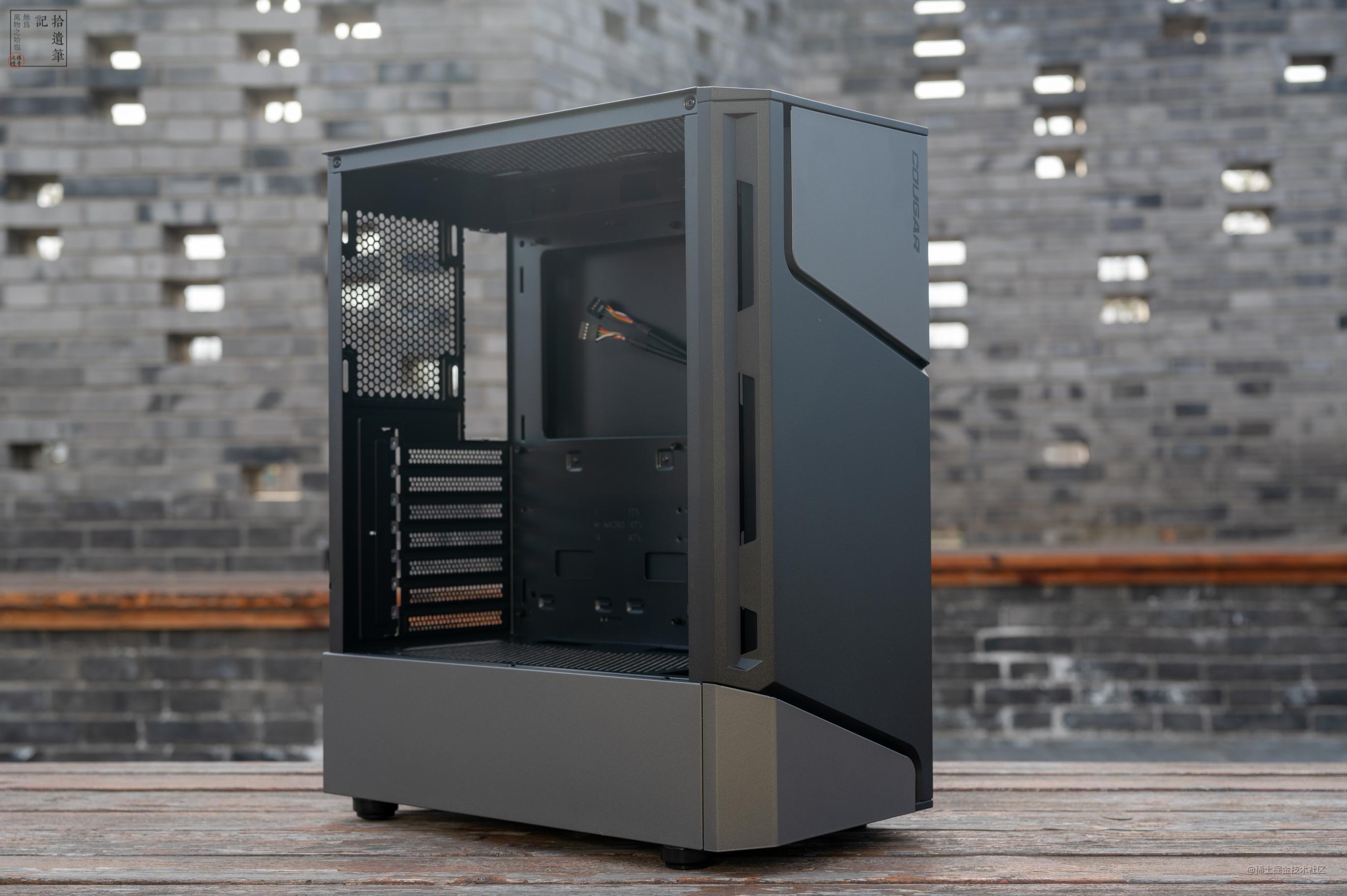 简单好用的电竞机箱,体积小兼容强,骨伽双刃装机体验