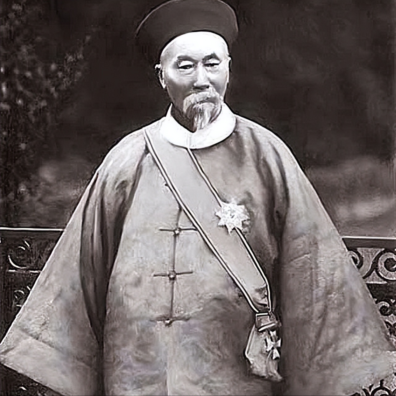 民国"产婆"赵凤昌:以平民身份驳回慈禧懿旨,被称为孔明再世