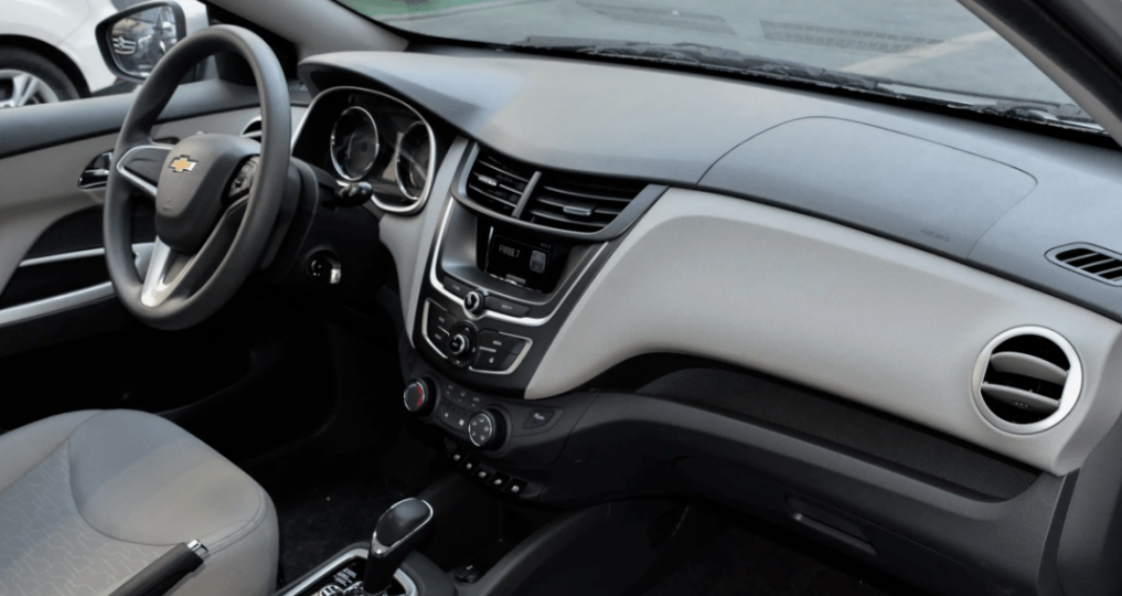 "两万七千块",买辆雪佛兰赛欧手动挡练车,怎么样?