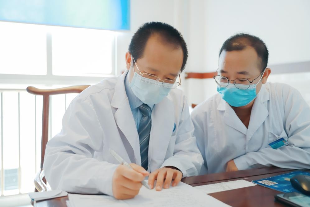 "学我,像我,超过我."——记跟学北京专家李博老师有感