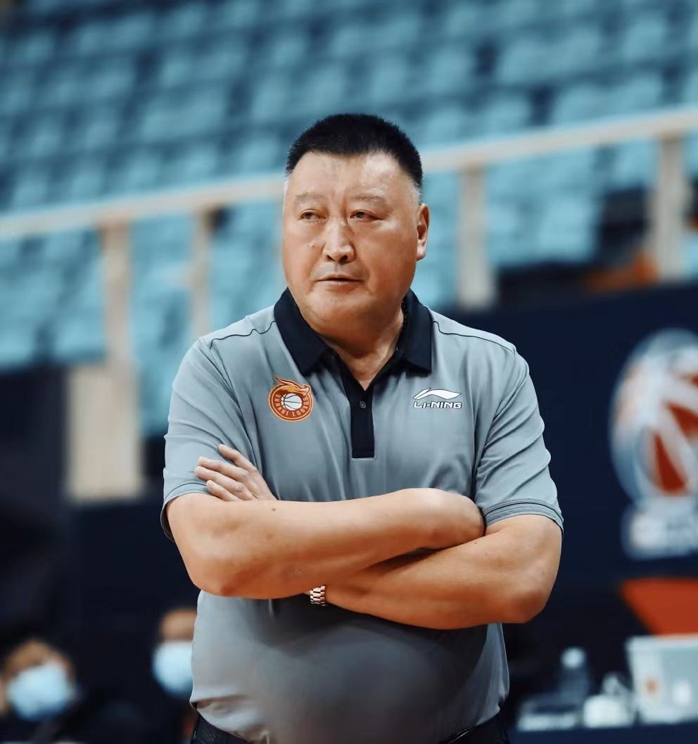 山西男篮现任主教练